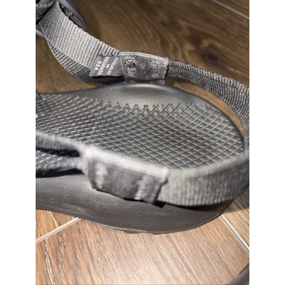 Chaco Z/Cloud X2 Women's Sandals Black Gray Strappy Comfort Hiking Size 10